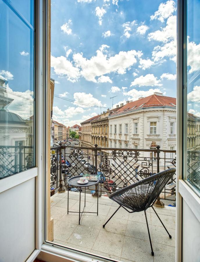 Berry Berry Studios By Flat White Zagreb Exterior photo